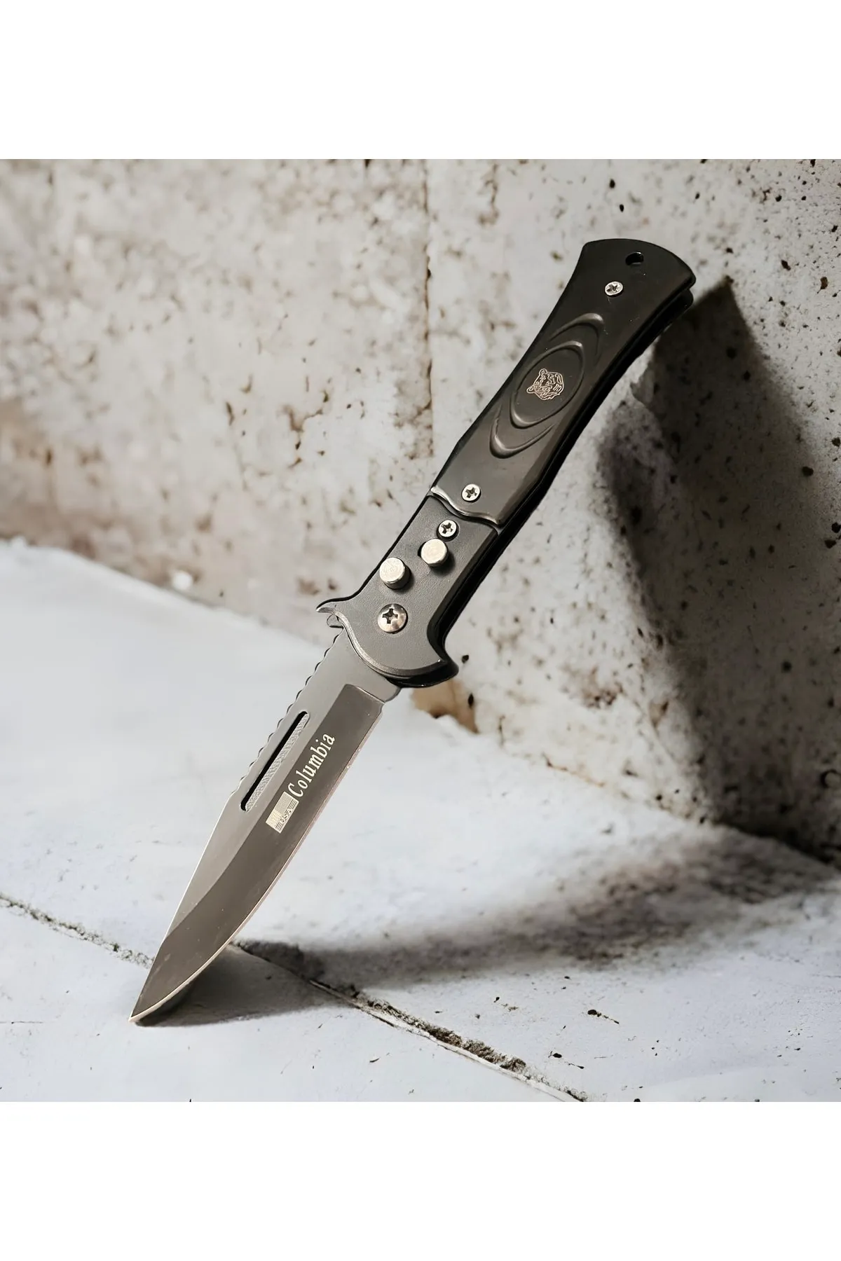 Çakılar & Bıçaklar